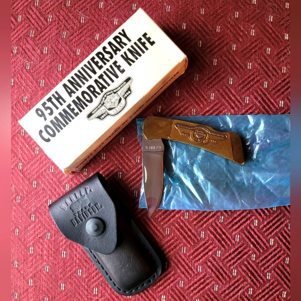 Harley-Davidson 95th Anniversary Commemorative Collectors Knife